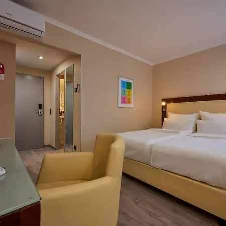 ホテル Cityhotel Kaiser Karl 3*