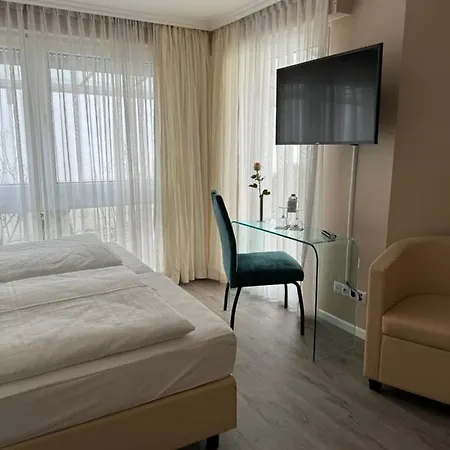 Cityhotel Kaiser Karl 3*